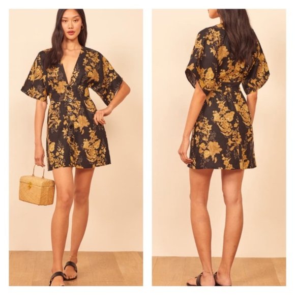 Reformation Dresses & Skirts - Reformation Ty Floral Dress In Carmen